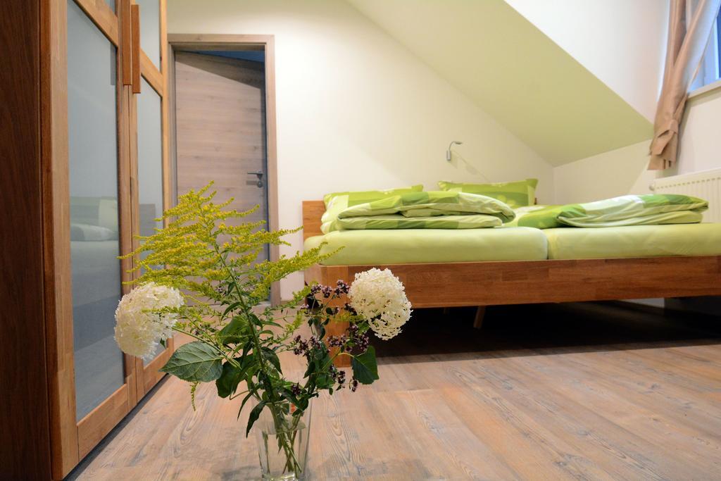 Pension Zum Hirsch Goda Room photo