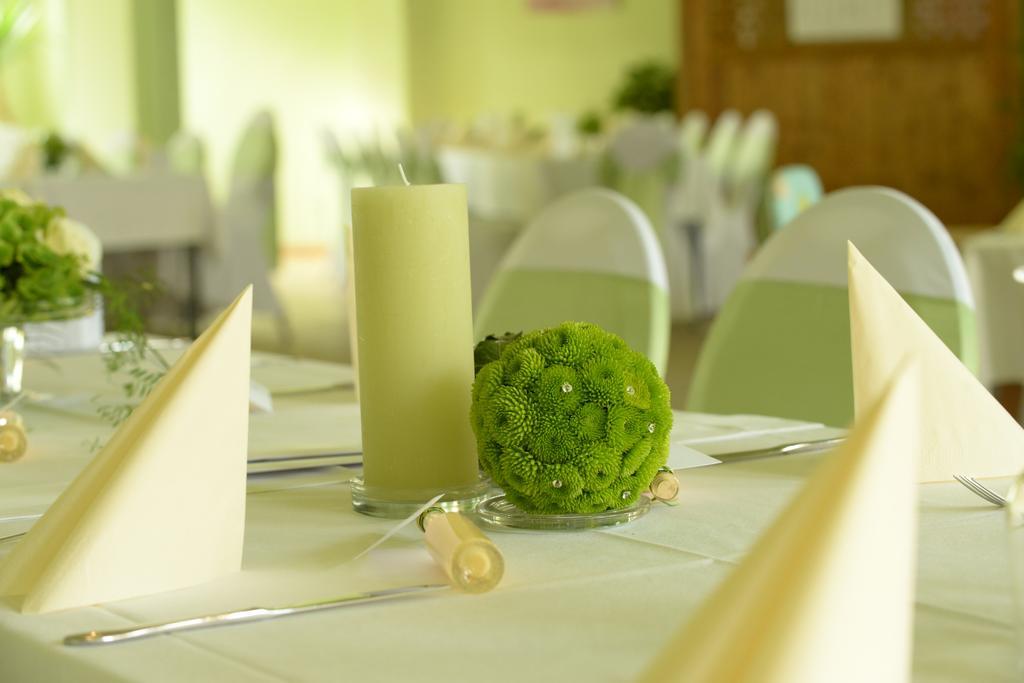 Pension Zum Hirsch Goda Exterior photo